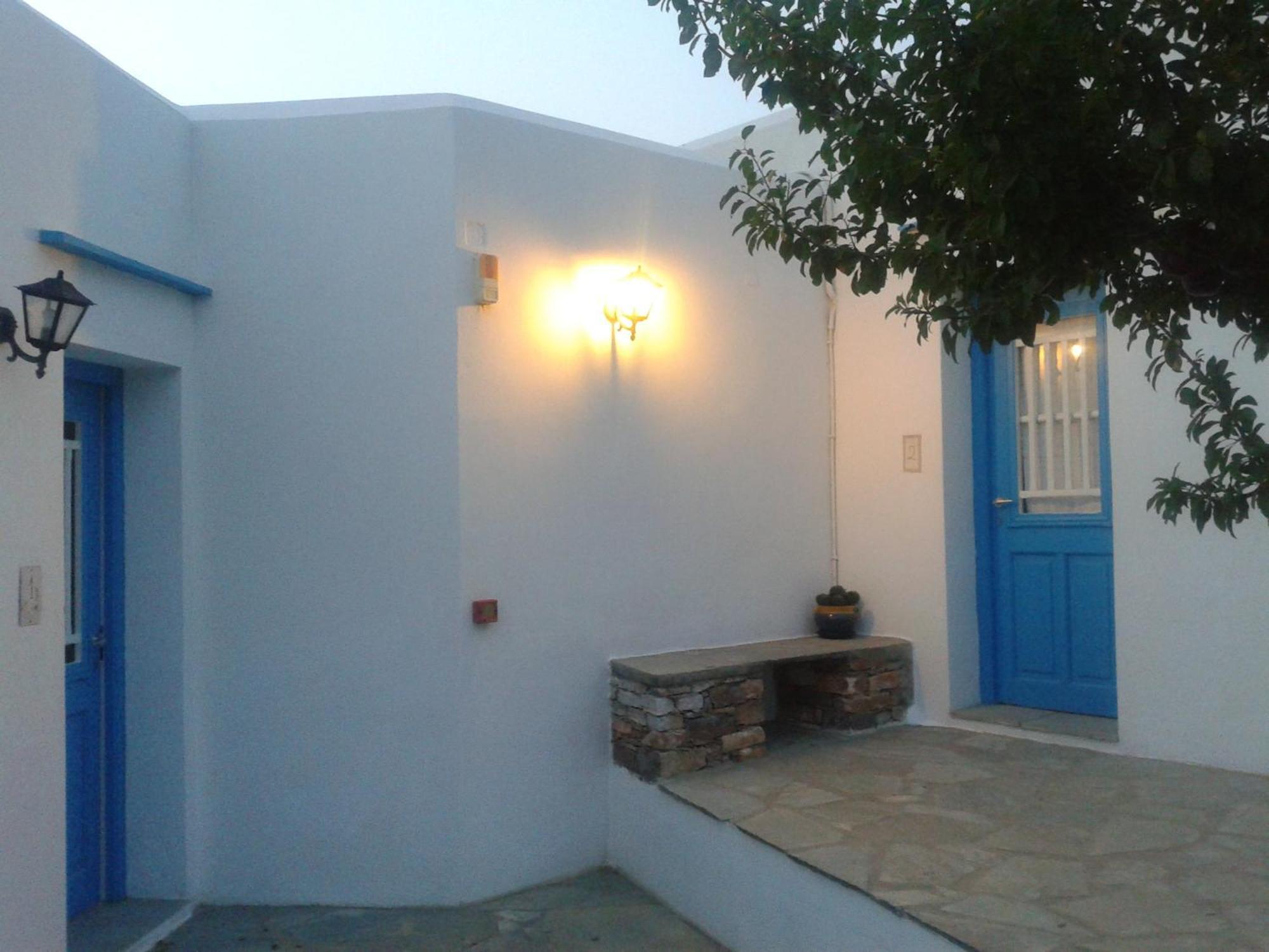 Platis Gialos  Smaragda Rooms & Studios מראה חיצוני תמונה